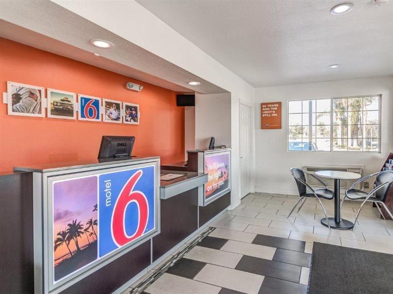 Motel 6-Visalia, Ca 외부 사진